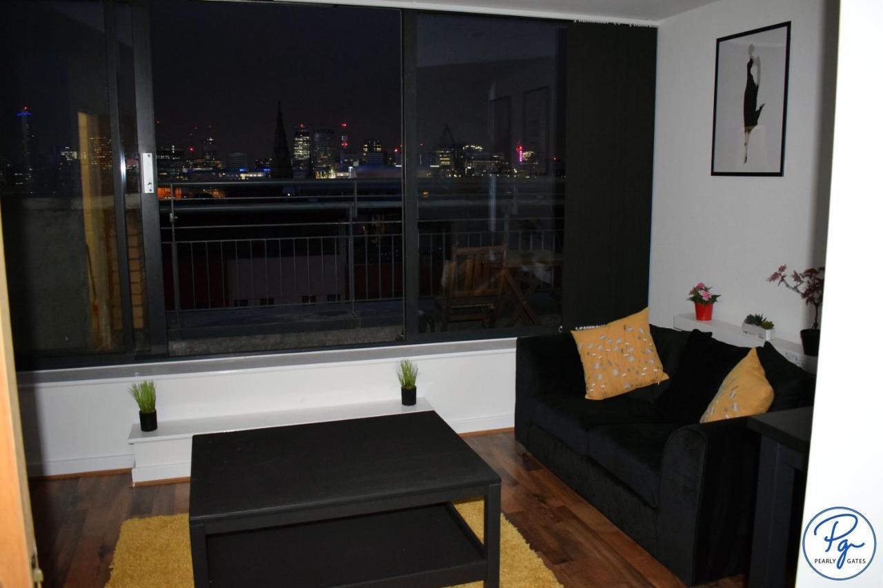 Penthouse - Amazing City Skyline Views - Balcony - Free Extra 2 Hours - Free Parking - Utilita Arena - Bullring Shopping - New St Station- Super King Size Bed Birmingham Zewnętrze zdjęcie