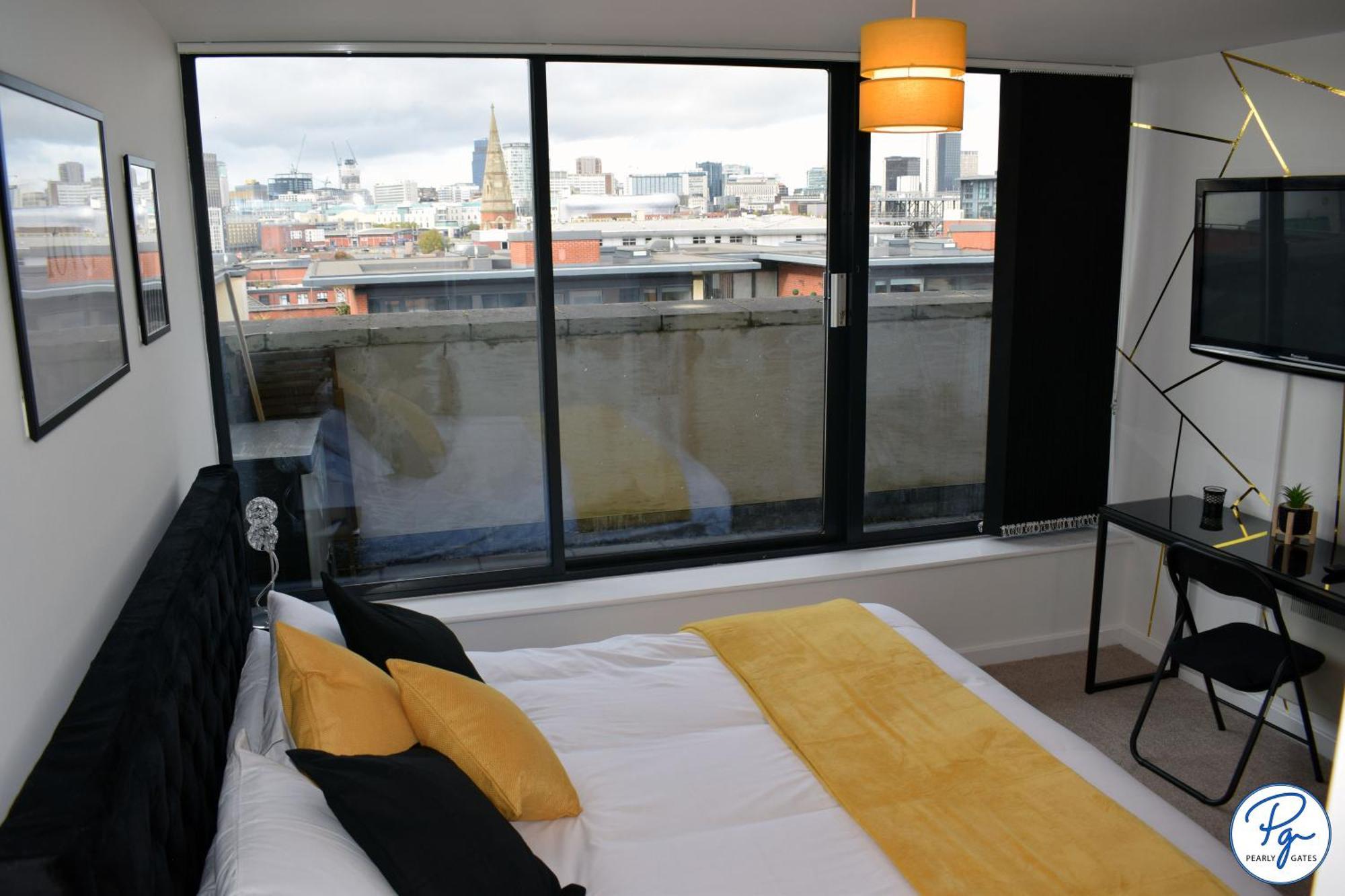 Penthouse - Amazing City Skyline Views - Balcony - Free Extra 2 Hours - Free Parking - Utilita Arena - Bullring Shopping - New St Station- Super King Size Bed Birmingham Zewnętrze zdjęcie